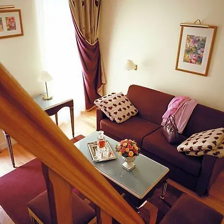 Hotel Unic Renoir Saint-germain Parigi