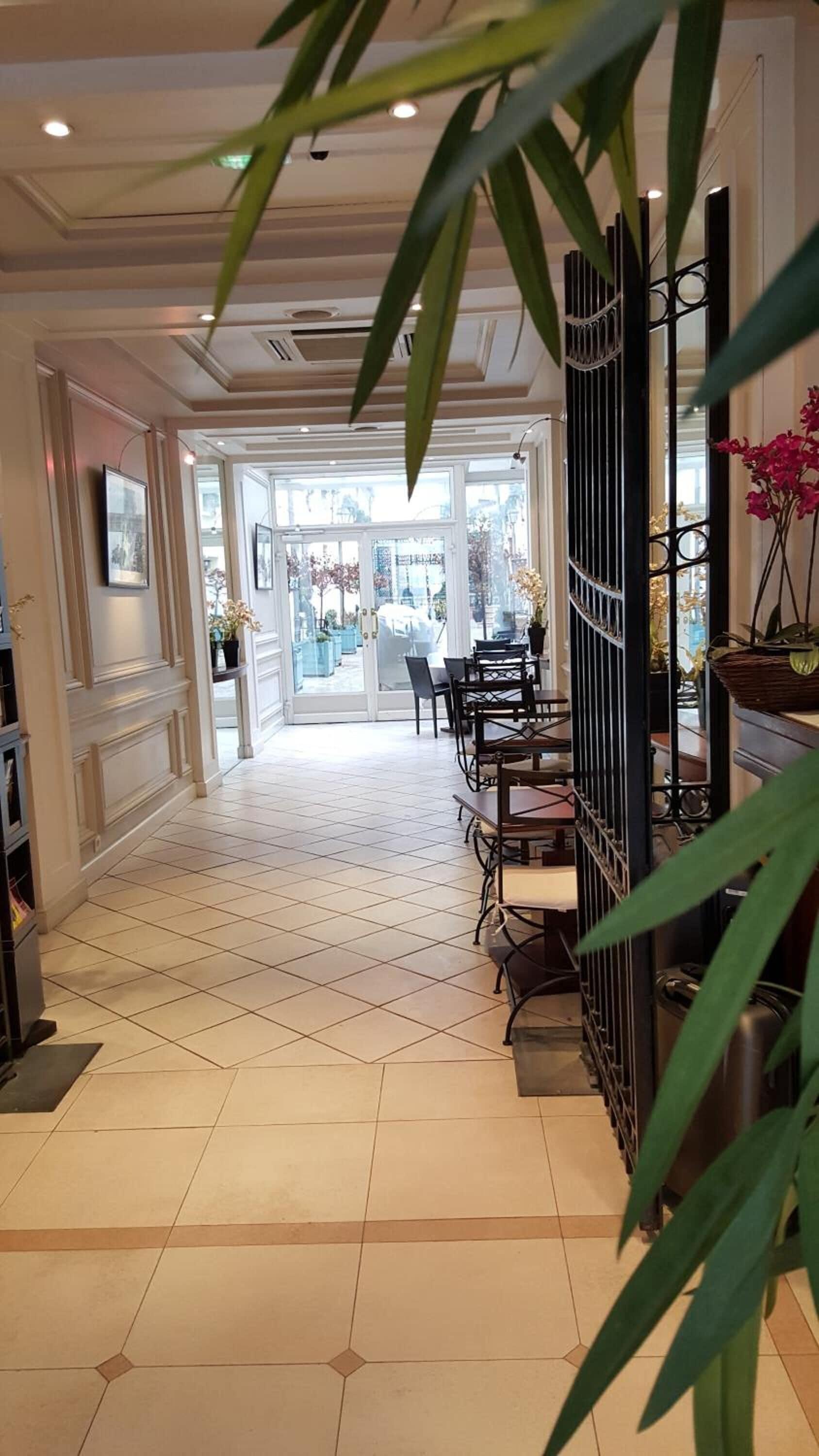 Unic Renoir Saint-germain Paris